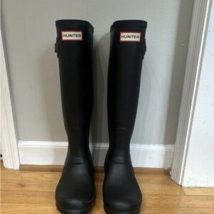 Hunter Black Women's Winter & Rain Boots